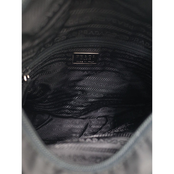 Prada Nylon Shoulder Bag Tote Bag Black - Picture 3 of 4